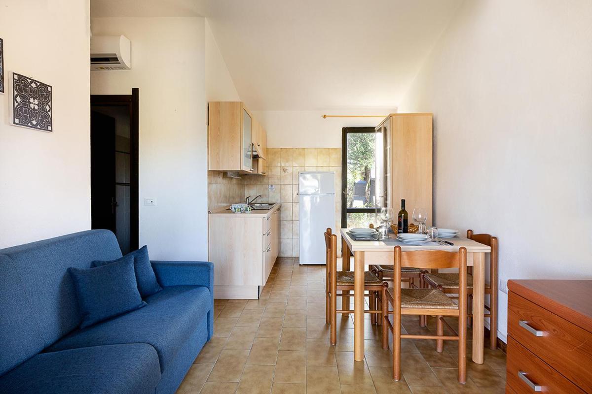 Residence Il Melograno San Teodoro  Exterior foto