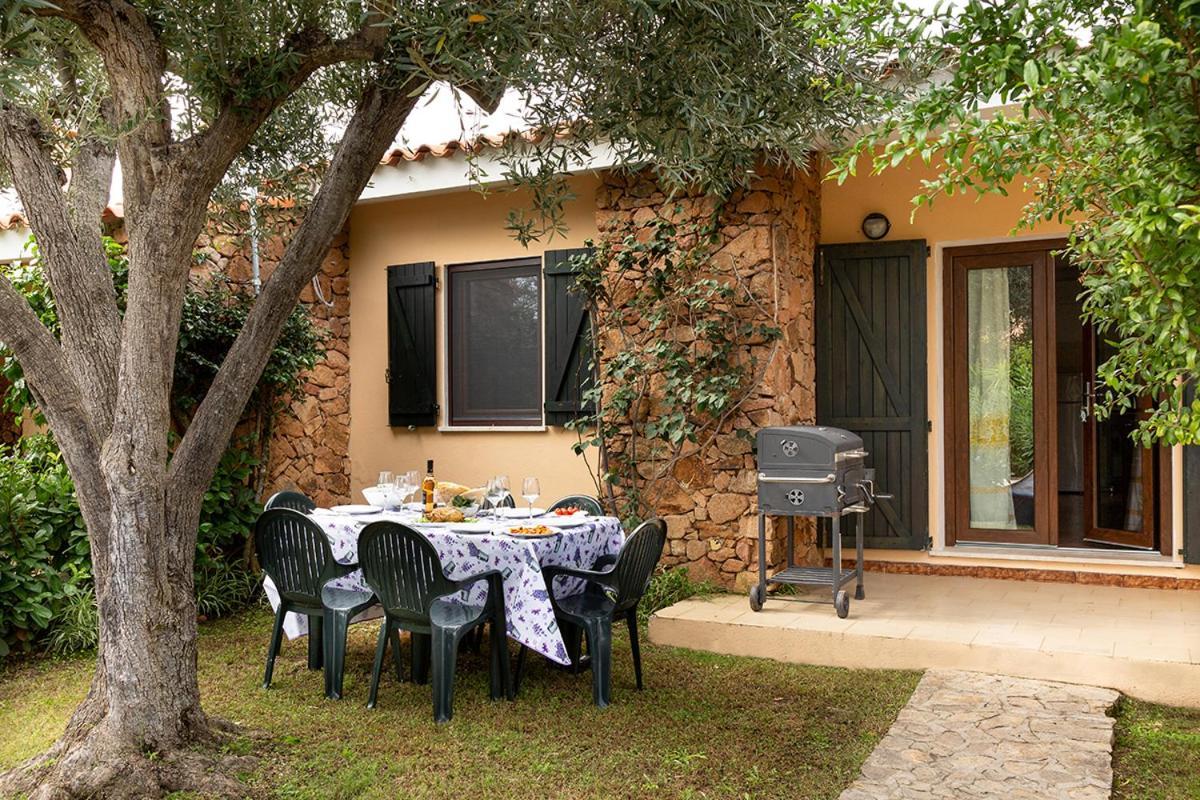 Residence Il Melograno San Teodoro  Exterior foto