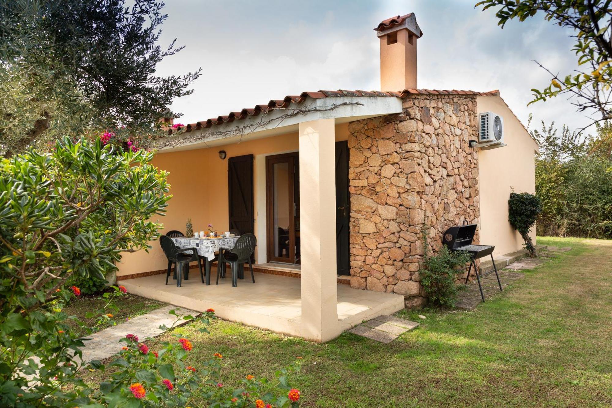 Residence Il Melograno San Teodoro  Exterior foto