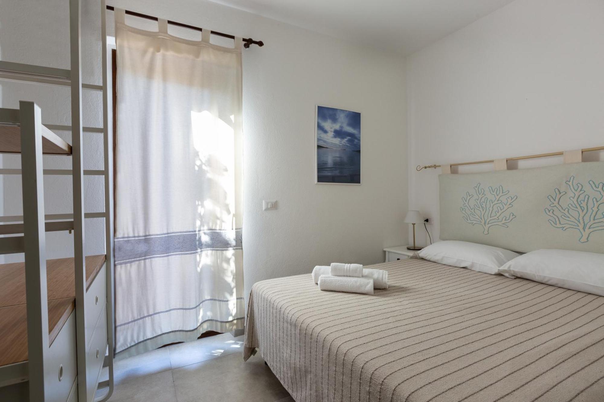 Residence Il Melograno San Teodoro  Exterior foto